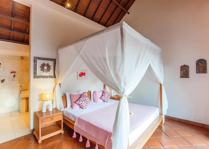 Private 3br With Pool - Quiet & Spacious - Near & Legian