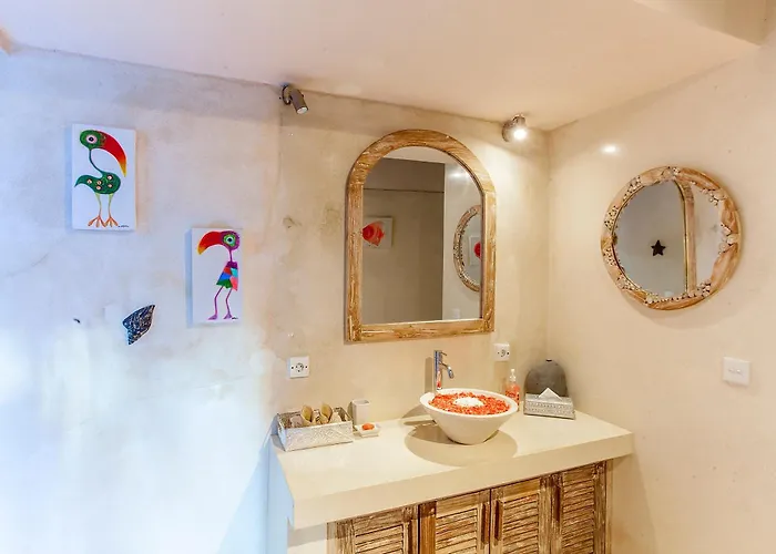 Private 3br With Pool - Quiet & Spacious - Near & Legian Seminyak
