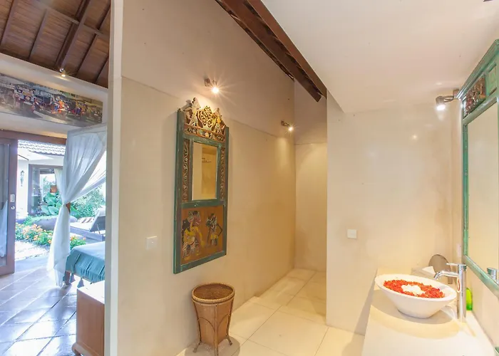 Private 3br With Pool - Quiet & Spacious - Near & Legian Villa