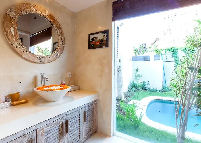 Private 3br With Pool - Quiet & Spacious - Near & Legian Villa *