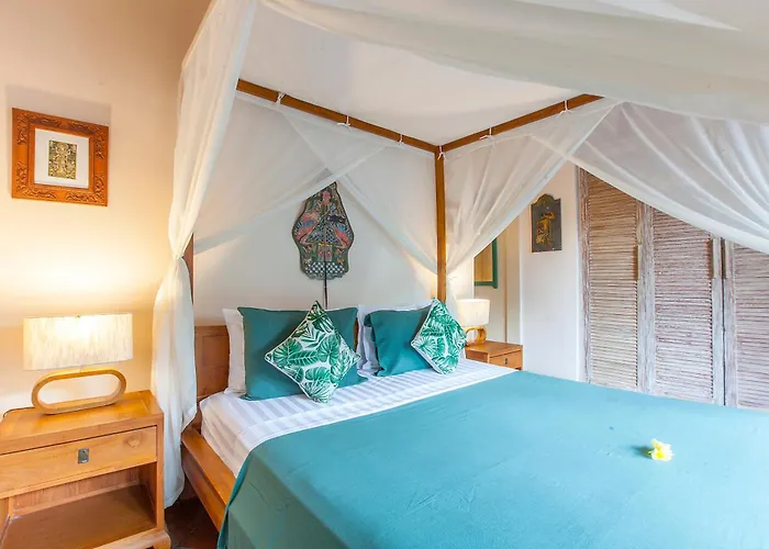 Villa Private 3br With Pool - Quiet & Spacious - Near & Legian Seminyak