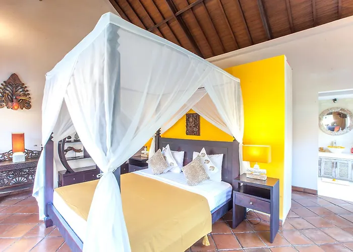 Private 3br With Pool - Quiet & Spacious - Near & Legian *